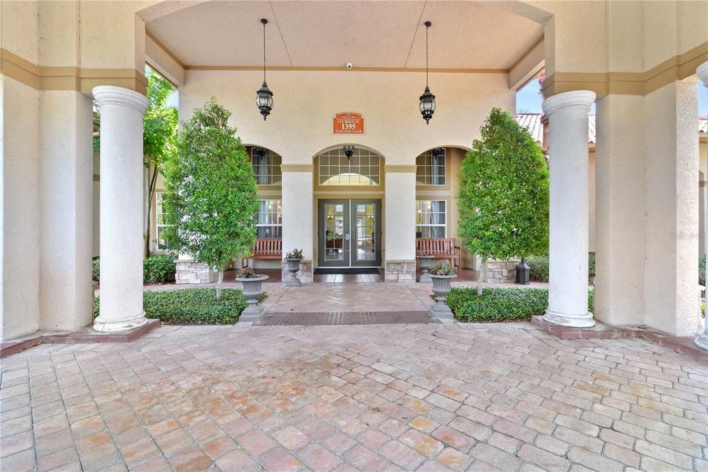 Active With Contract: $200,000 (2 beds, 2 baths, 1134 Square Feet)