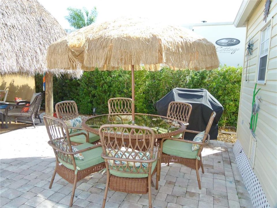 На продажу: $154,000 (0.07 acres)