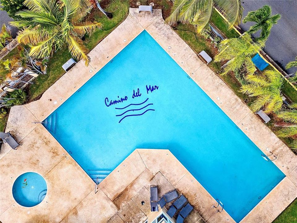 For Sale: $595,000 (4 beds, 3 baths, 2033 Square Feet)