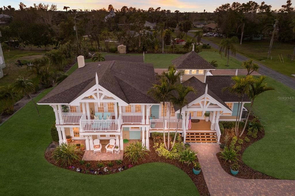 For Sale: $2,100,000 (4 beds, 3 baths, 2936 Square Feet)