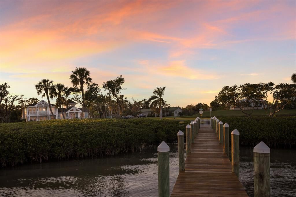 For Sale: $2,100,000 (4 beds, 3 baths, 2936 Square Feet)