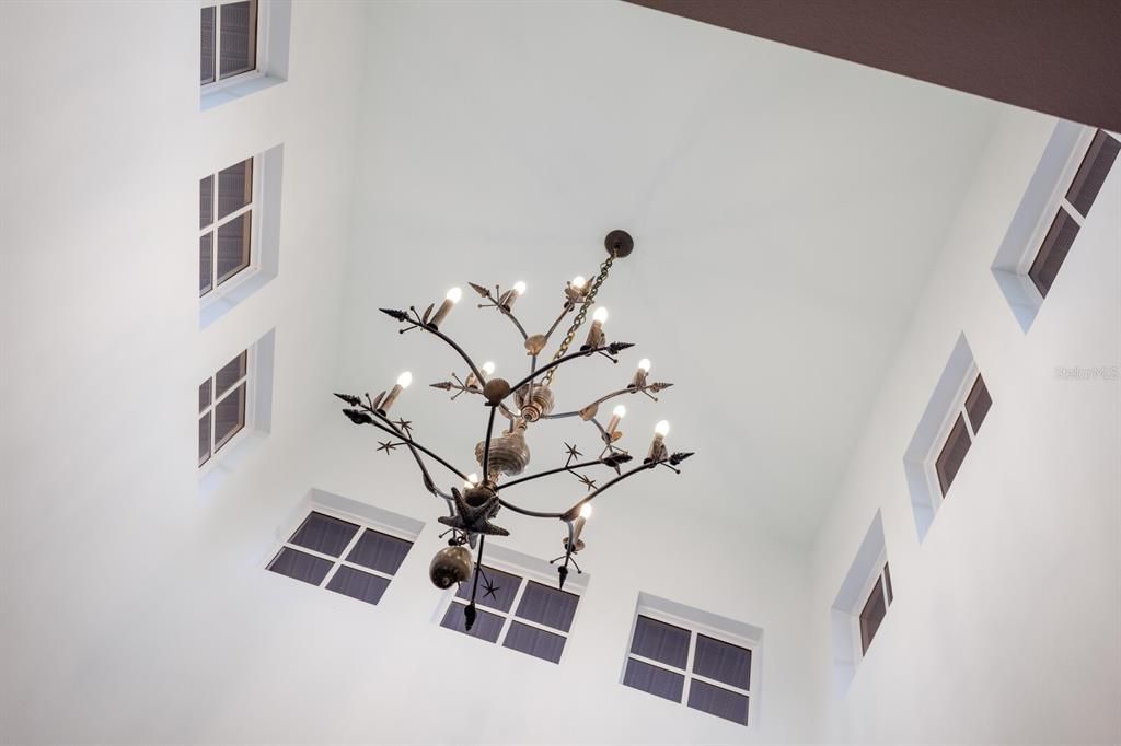 For Sale: $2,100,000 (4 beds, 3 baths, 2936 Square Feet)