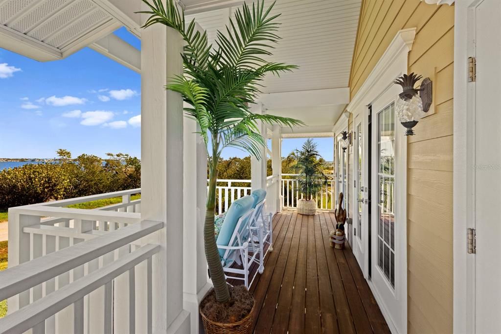 For Sale: $2,100,000 (4 beds, 3 baths, 2936 Square Feet)