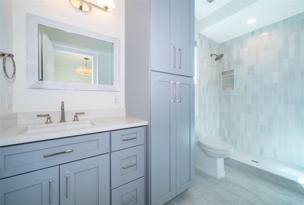 For Sale: $2,199,000 (5 beds, 4 baths, 3412 Square Feet)