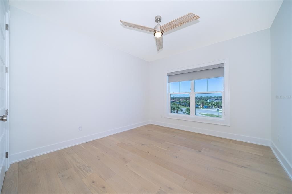 For Sale: $2,199,000 (5 beds, 4 baths, 3412 Square Feet)