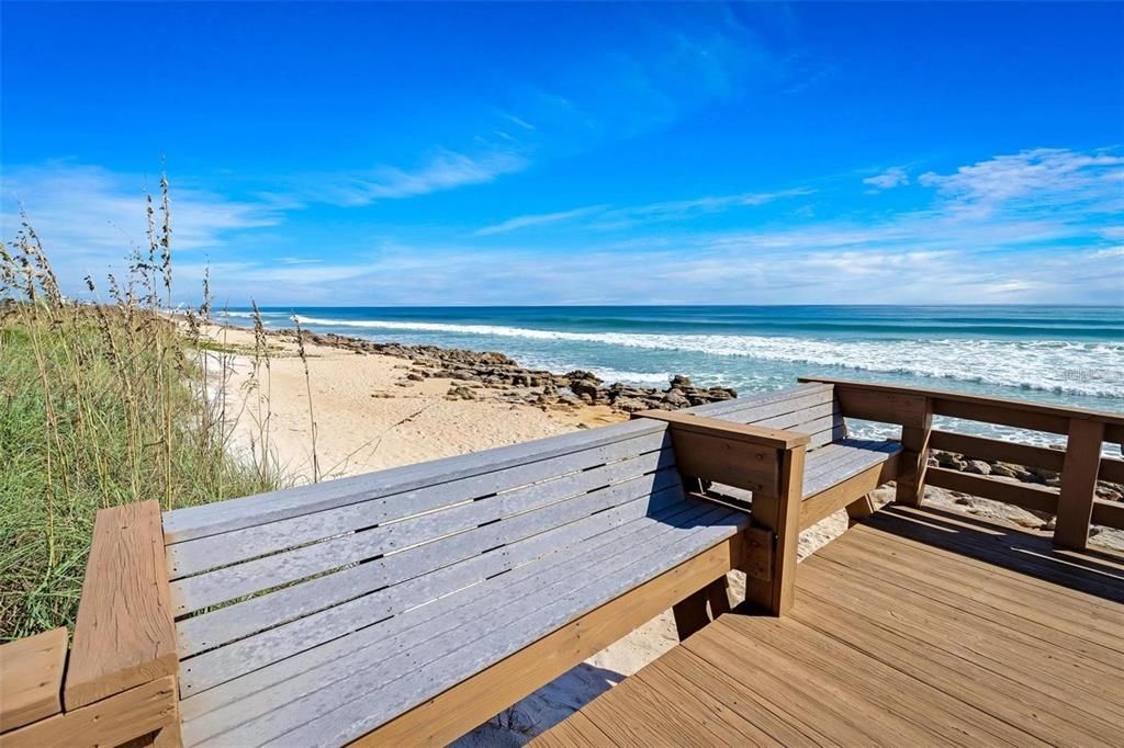 For Sale: $2,199,000 (5 beds, 4 baths, 3412 Square Feet)