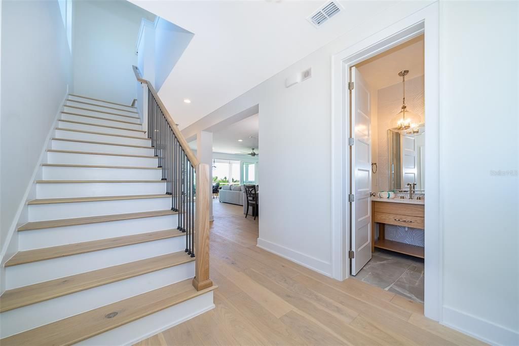 For Sale: $2,199,000 (5 beds, 4 baths, 3412 Square Feet)