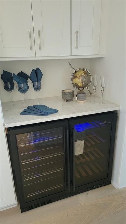 For Sale: $2,199,000 (5 beds, 4 baths, 3412 Square Feet)