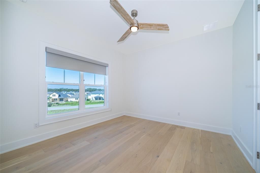 For Sale: $2,199,000 (5 beds, 4 baths, 3412 Square Feet)