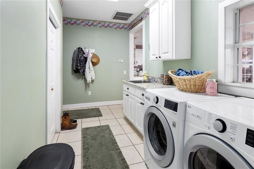 待售: $12,750,000 (4 贝兹, 4 浴室, 4142 平方英尺)