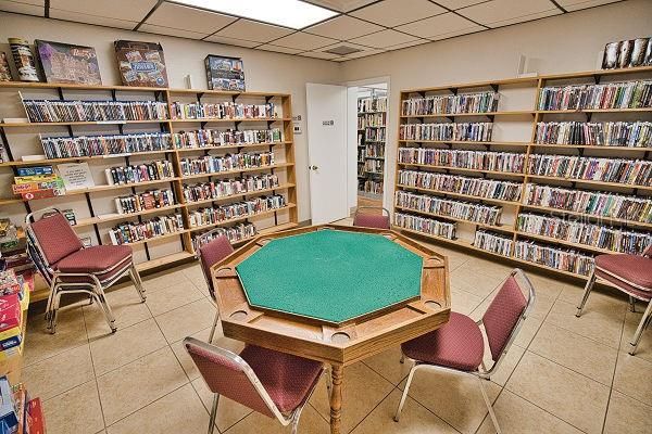 Activo con contrato: $105,000 (2 camas, 2 baños, 864 Pies cuadrados)