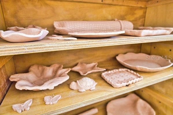 Activo con contrato: $105,000 (2 camas, 2 baños, 864 Pies cuadrados)