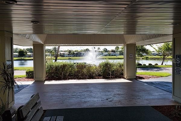 Activo con contrato: $105,000 (2 camas, 2 baños, 864 Pies cuadrados)