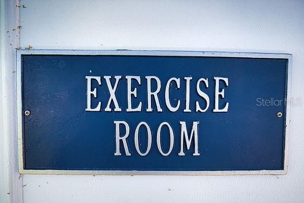 Activo con contrato: $105,000 (2 camas, 2 baños, 864 Pies cuadrados)