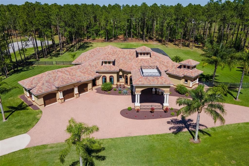 最近售出: $1,295,000 (4 贝兹, 4 浴室, 4154 平方英尺)