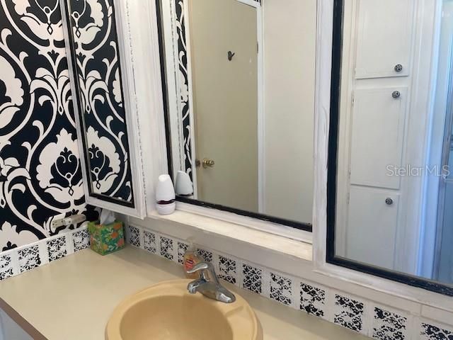 En Venta: $174,000 (2 camas, 2 baños, 1118 Pies cuadrados)
