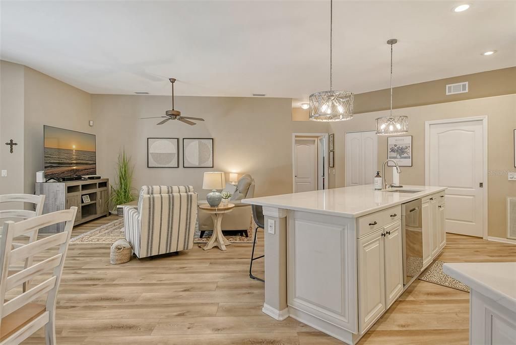 En Renta: $7,500 (3 camas, 3 baños, 2095 Pies cuadrados)