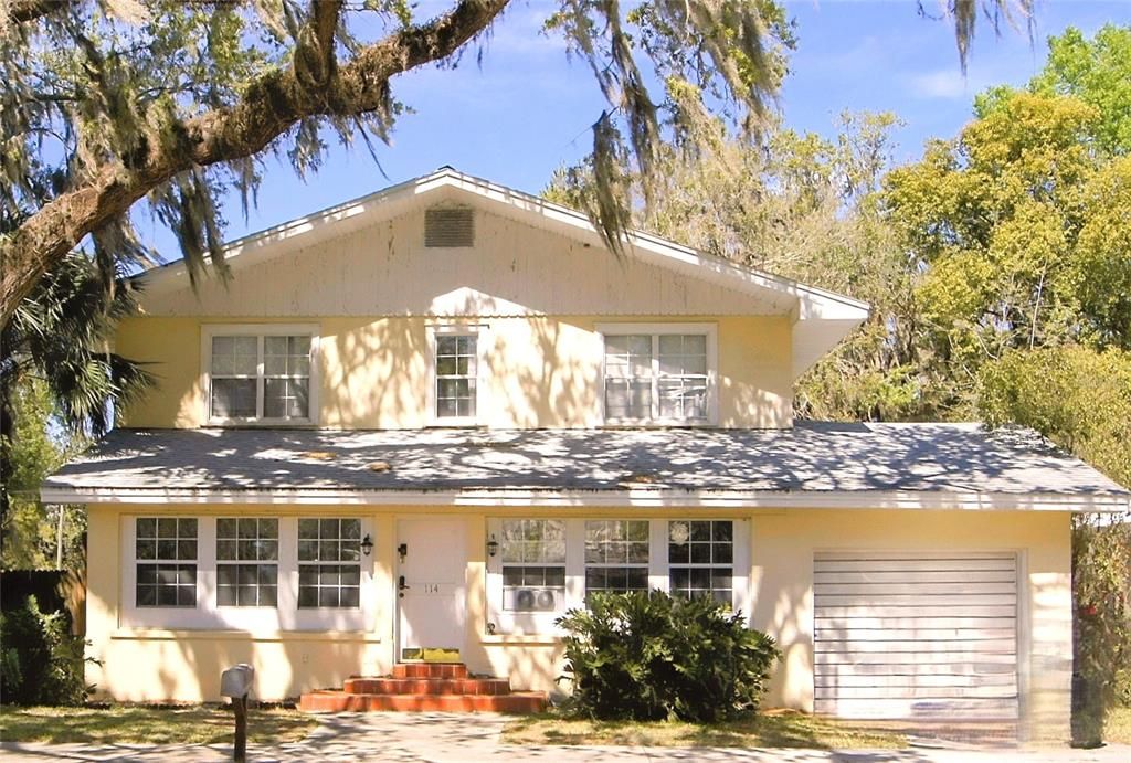 Recently Sold: $259,000 (5 beds, 2 baths, 3496 Square Feet)