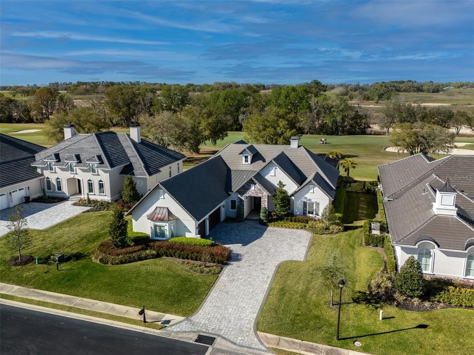 Недавно продано: $2,925,000 (3 спален, 3 ванн, 3164 Квадратных фут)