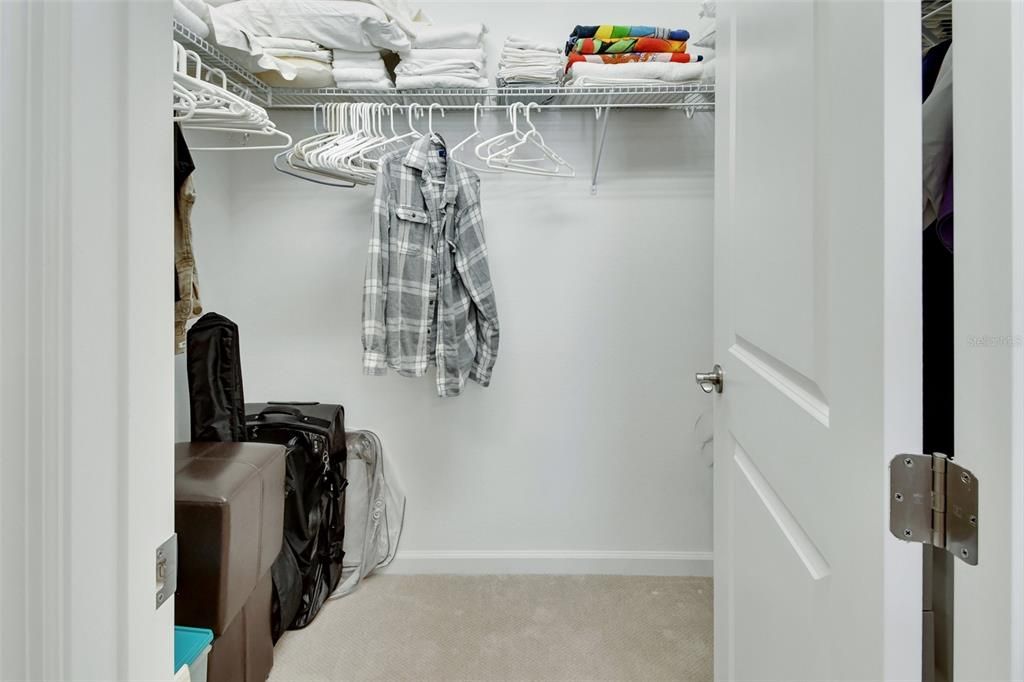 待售: $379,900 (2 贝兹, 2 浴室, 1651 平方英尺)