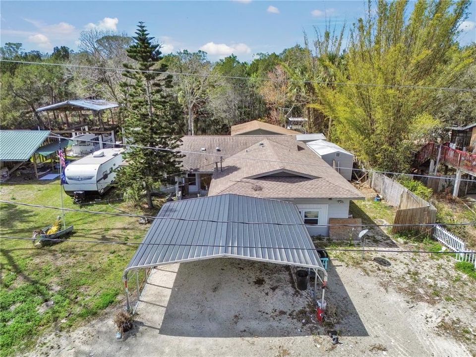 Под контрактом: $250,000 (2 спален, 1 ванн, 1752 Квадратных фут)