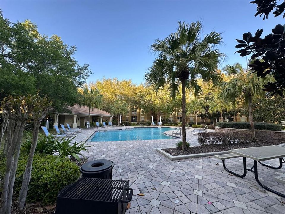 For Sale: $314,999 (3 beds, 2 baths, 1962 Square Feet)