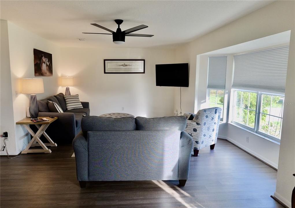 For Sale: $1,499,999 (4 beds, 4 baths, 5239 Square Feet)