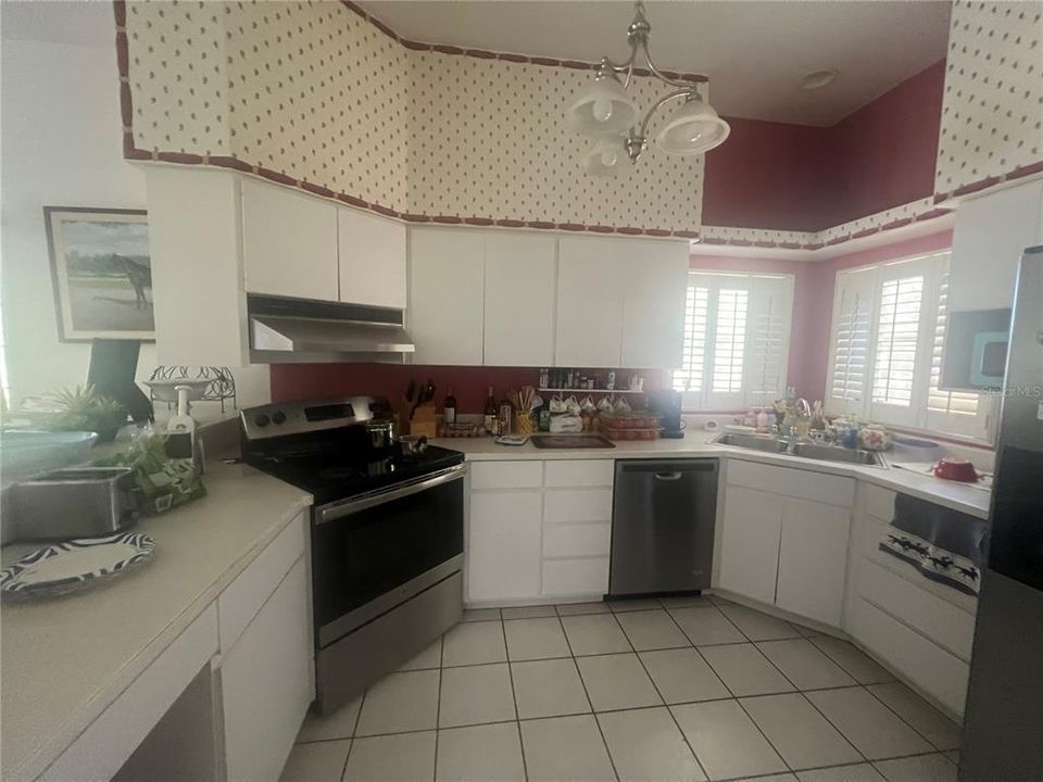 For Sale: $1,499,999 (4 beds, 4 baths, 5239 Square Feet)