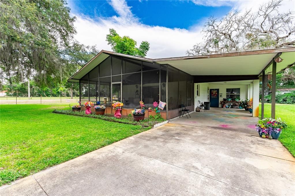 For Sale: $315,000 (3 beds, 2 baths, 1344 Square Feet)