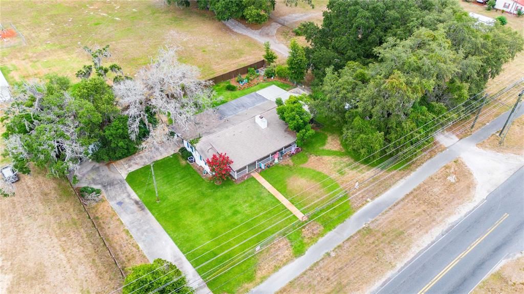 For Sale: $315,000 (3 beds, 2 baths, 1344 Square Feet)