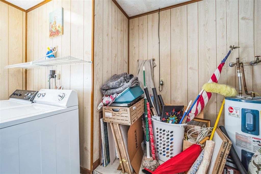 For Sale: $429,000 (2 beds, 2 baths, 1982 Square Feet)