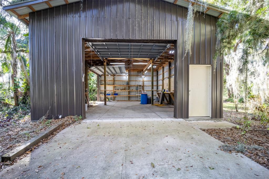 For Sale: $429,000 (2 beds, 2 baths, 1982 Square Feet)