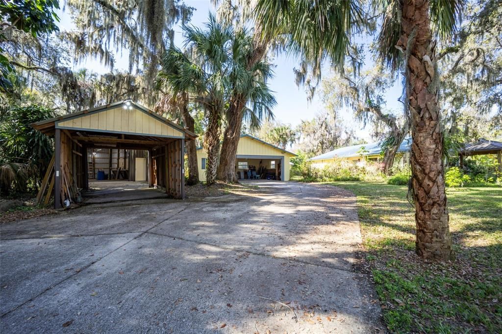 For Sale: $429,000 (2 beds, 2 baths, 1982 Square Feet)