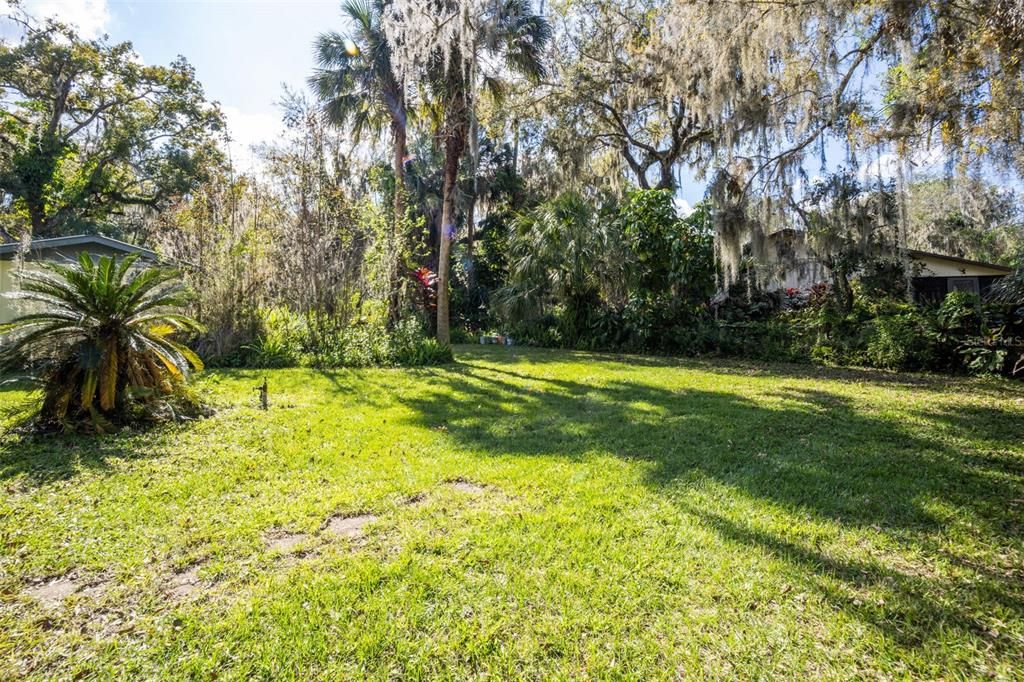 For Sale: $429,000 (2 beds, 2 baths, 1982 Square Feet)