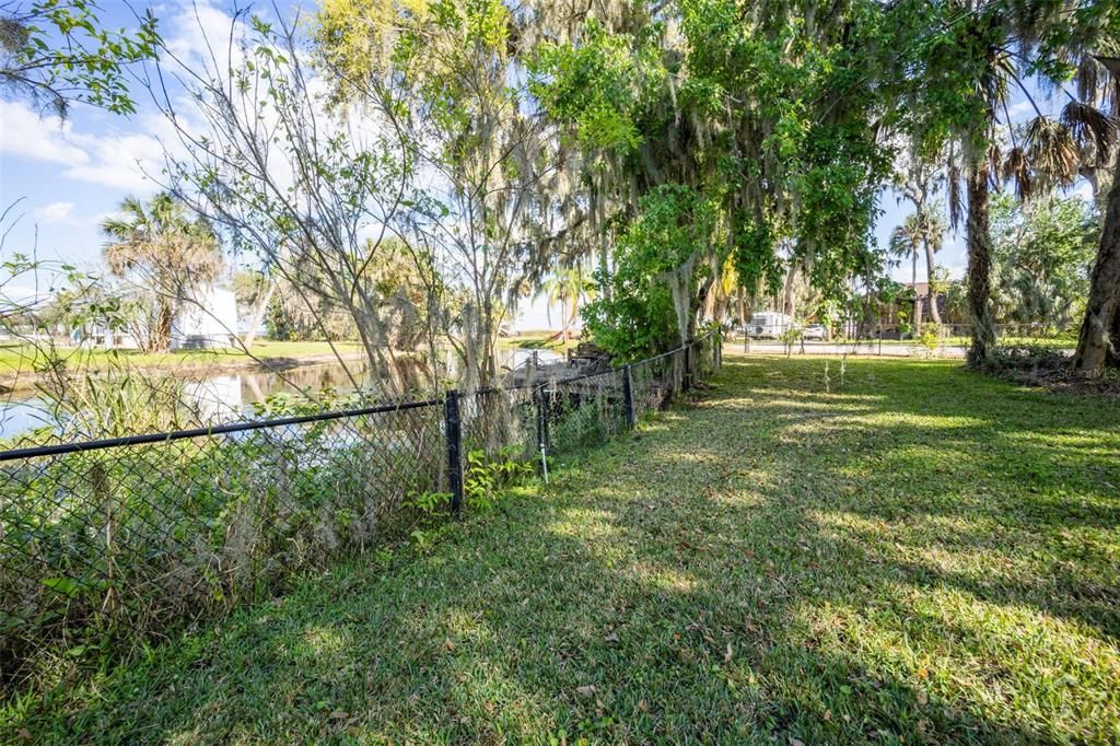 For Sale: $429,000 (2 beds, 2 baths, 1982 Square Feet)