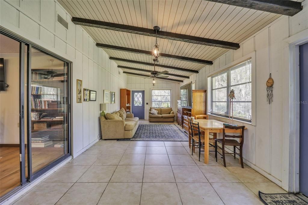 For Sale: $429,000 (2 beds, 2 baths, 1982 Square Feet)