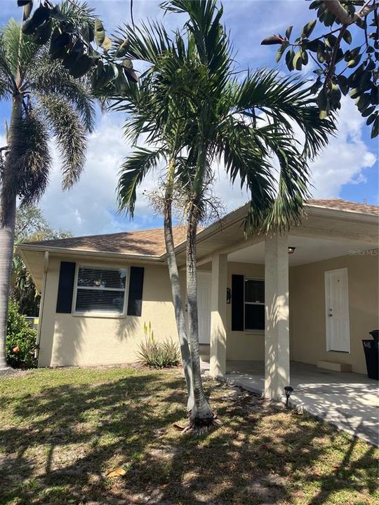 Recently Rented: $2,100 (3 beds, 2 baths, 1190 Square Feet)