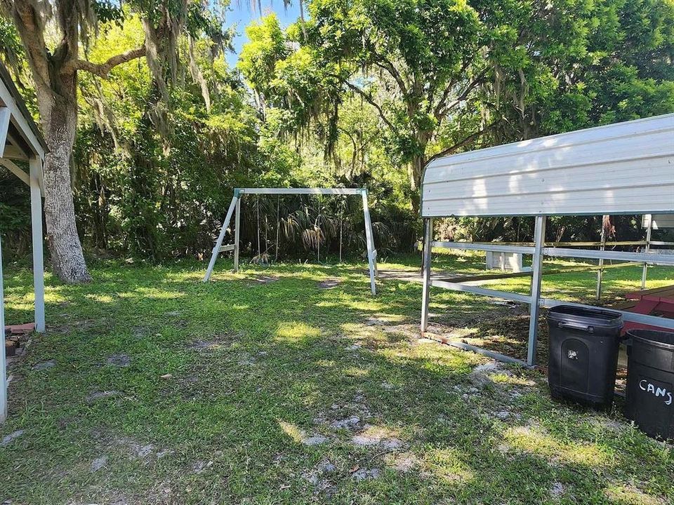 待售: $15,000 (0.23 acres)