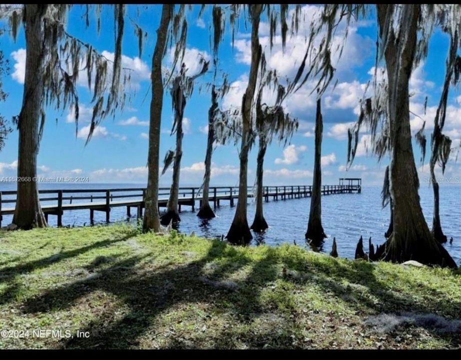 待售: $15,000 (0.23 acres)