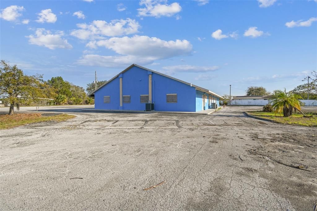 Active With Contract: $1,399,000 (0 beds, 0 baths, 5976 Square Feet)