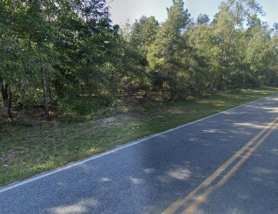 На продажу: $10,000 (0.10 acres)