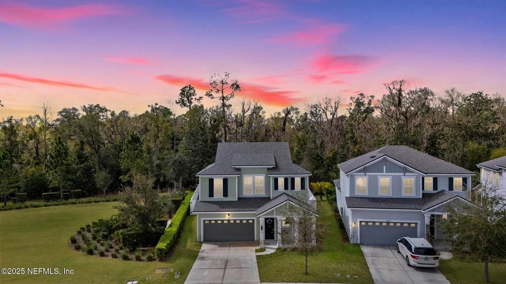 Recently Sold: $505,000 (3 beds, 2 baths, 2316 Square Feet)