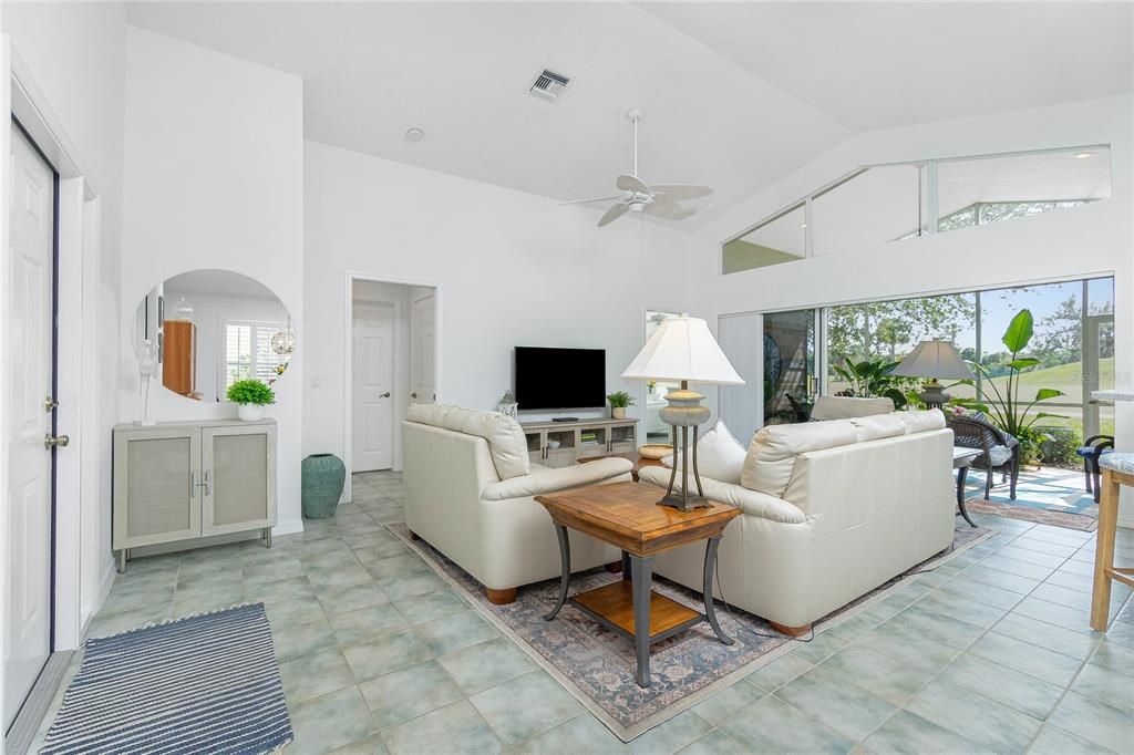 For Rent: $2,300 (2 beds, 2 baths, 1266 Square Feet)