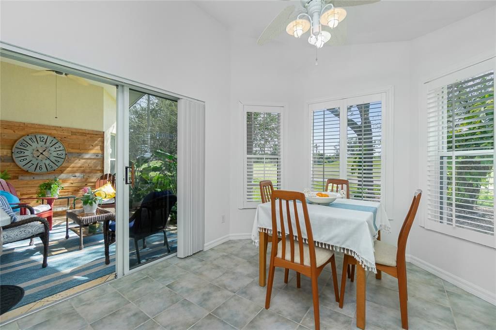 For Rent: $2,300 (2 beds, 2 baths, 1266 Square Feet)