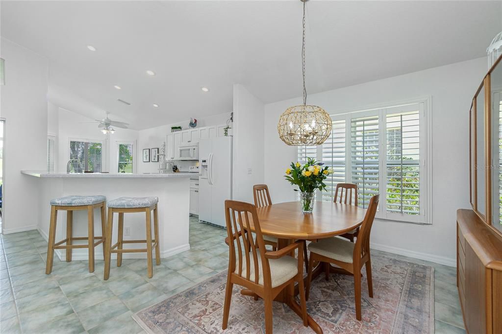 For Rent: $2,300 (2 beds, 2 baths, 1266 Square Feet)