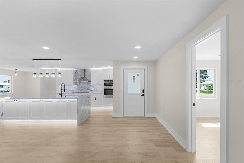 For Sale: $499,000 (3 beds, 2 baths, 1554 Square Feet)