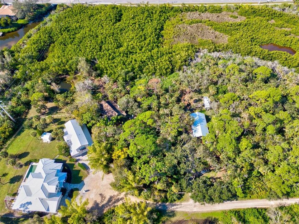 合同活跃: $99,000 (0.52 acres)