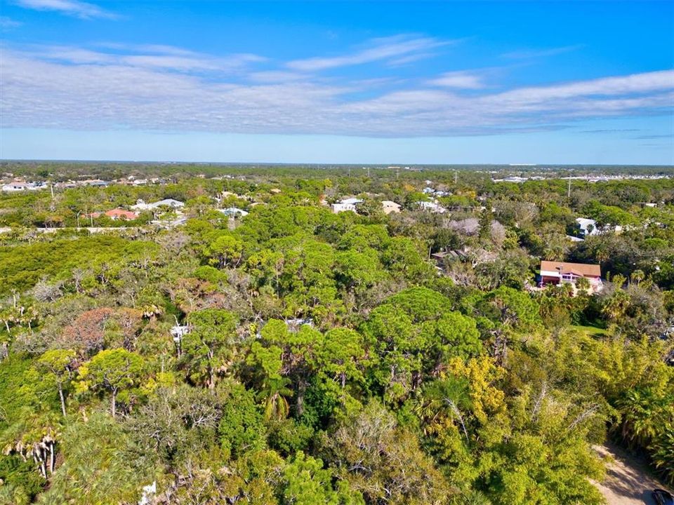 合同活跃: $99,000 (0.52 acres)