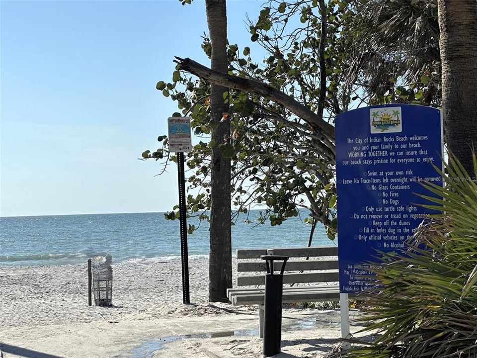 На продажу: $2,499,000 (0.13 acres)