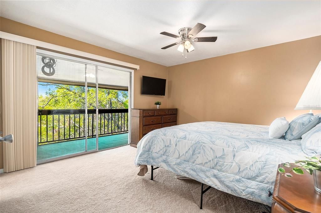 待售: $169,000 (2 贝兹, 2 浴室, 1260 平方英尺)